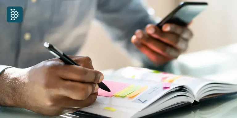 pessoa fazendo agendamento de consulta online