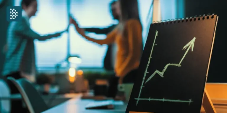 Equipe de marketing fazendo Estratégias de Growth