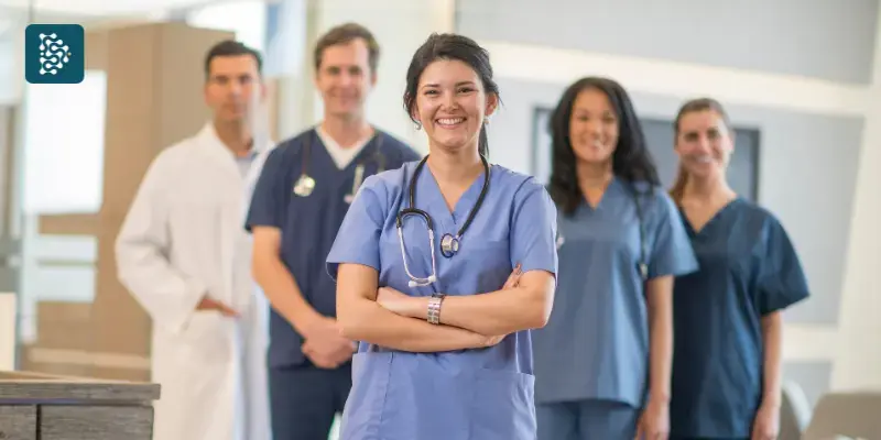 equipe de funcionários de uma clínica