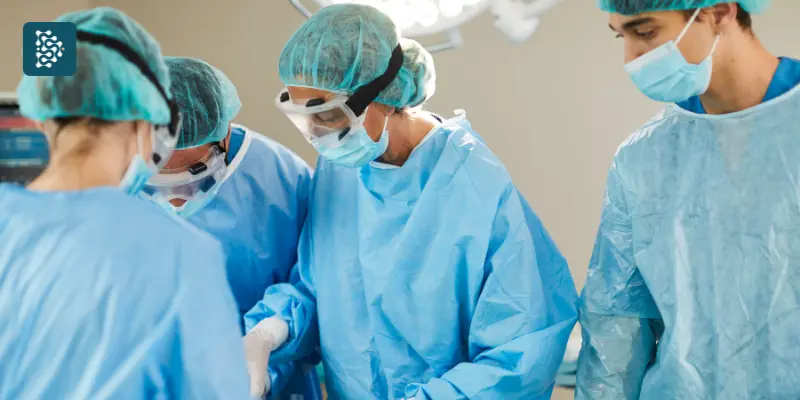 Tabela CBHPM - médico realizando cirurgia